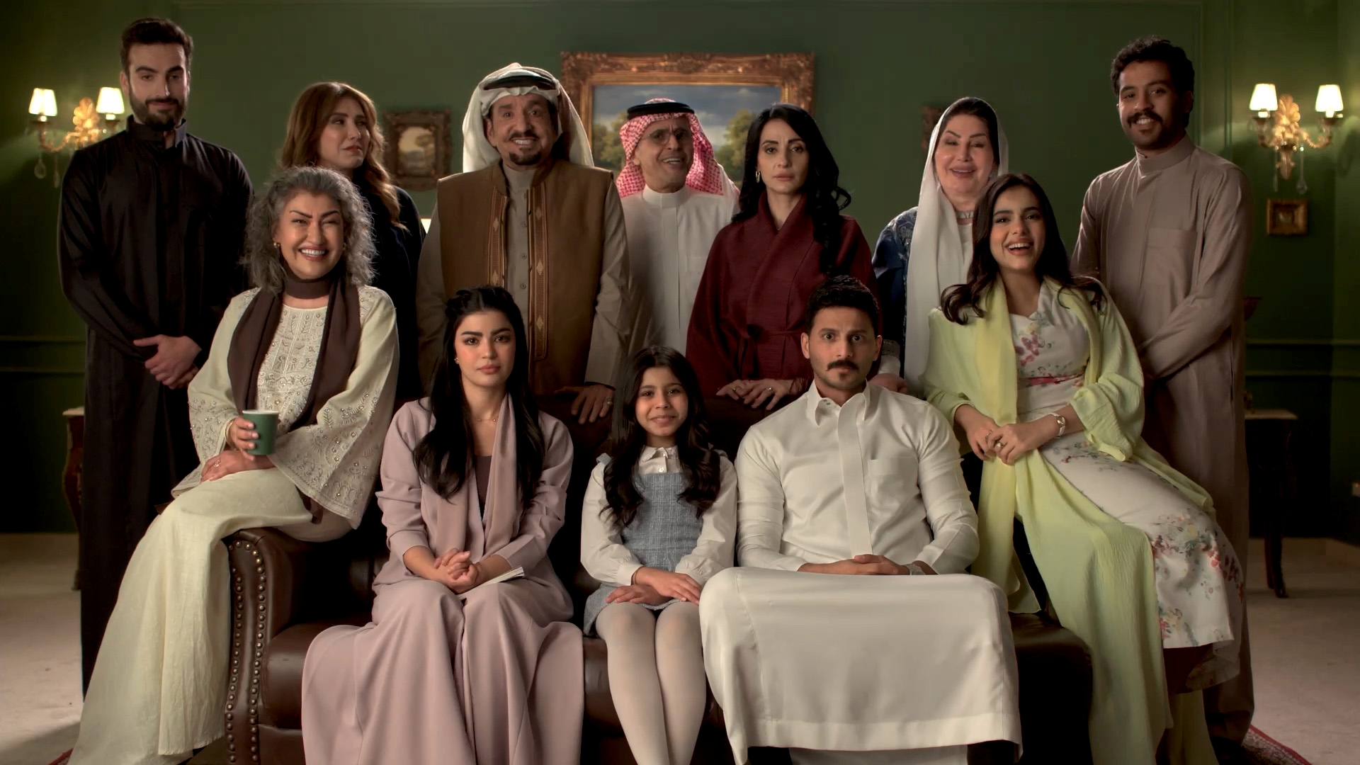 أبطال مسلسل أحلى نصيب- الصورة من المركز الإعلامي لـ إم بي سي وشاهد