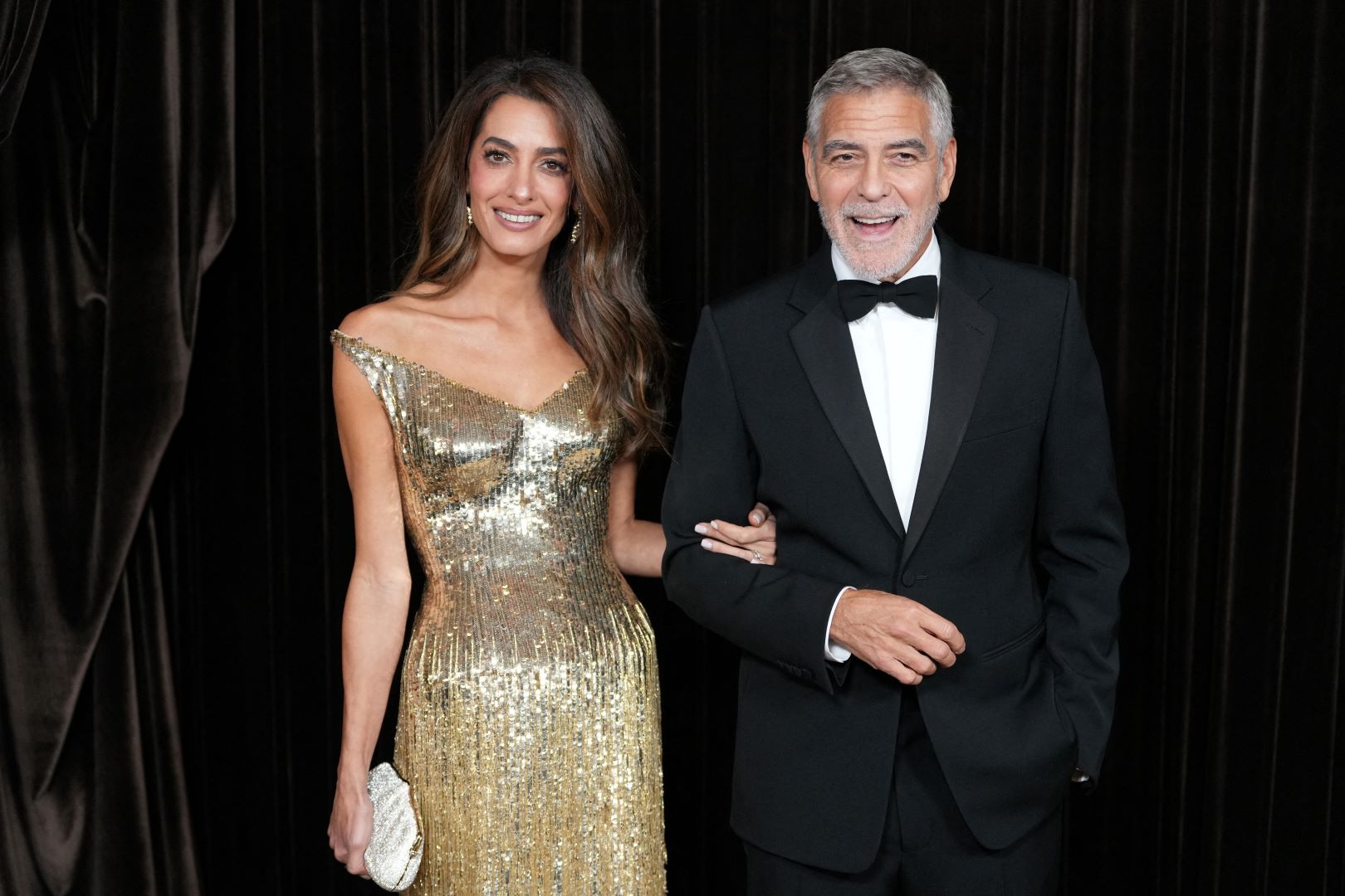 جورج كلوني George Clooney وأمل كلوني Amal Clooney في حفل The Albies 2026. مصدر الصورة: CARLOS JASSO / AFP