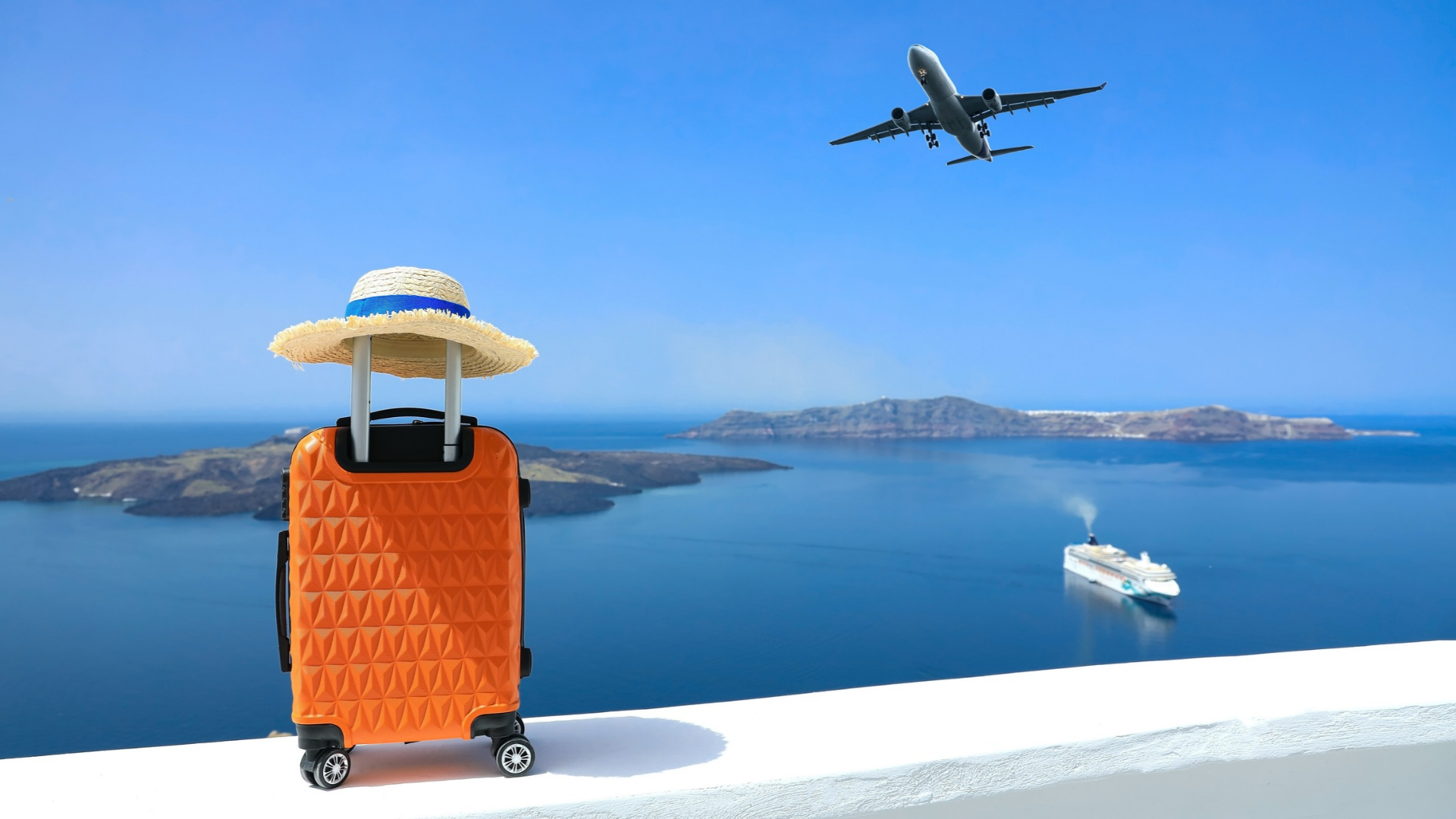 متعة السياحة والسفر/ تصوير: Nok Lek Travel Lifestyle من shutterstock 