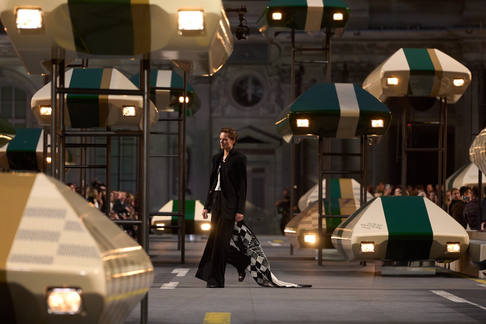 لويس فويتون Louis Vuitton ربيع وصيف 2027 - الصورة من Launchmetrics/Spotlight©