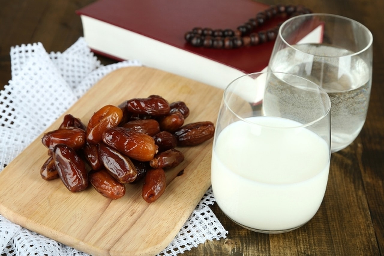 رجيم التمر واللبن 3 أيام