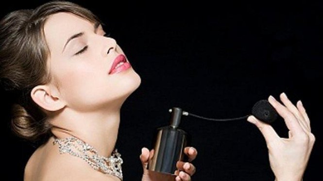 العطر المناسب وفق الأبراج