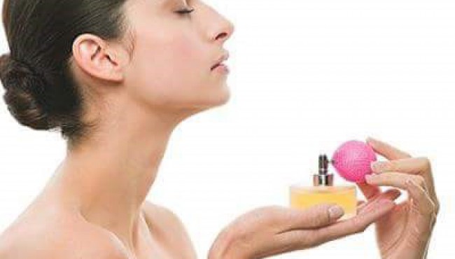 العطر المناسب وفق الأبراج