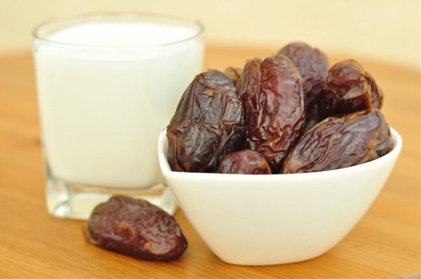 رجيم التمر واللبن لإنقاص الوزن