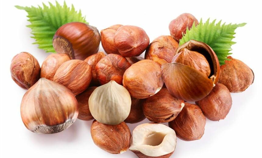 خلطات طبيعية لترطيب البشرة