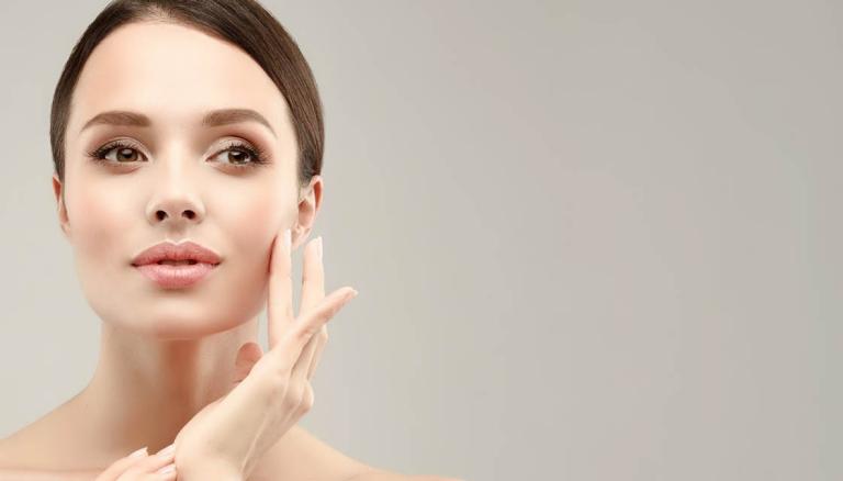طرق إزالة شعر الوجه نهائياً