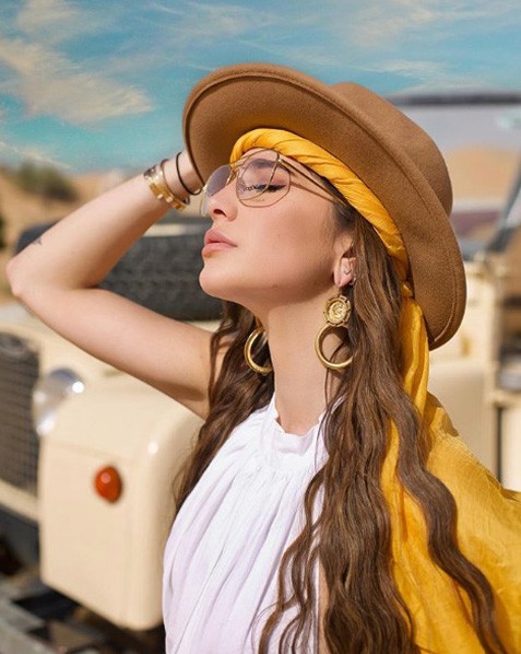 تسريحات شعر بسكارف