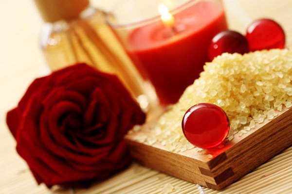 طرق تعطير المنزل يومياً