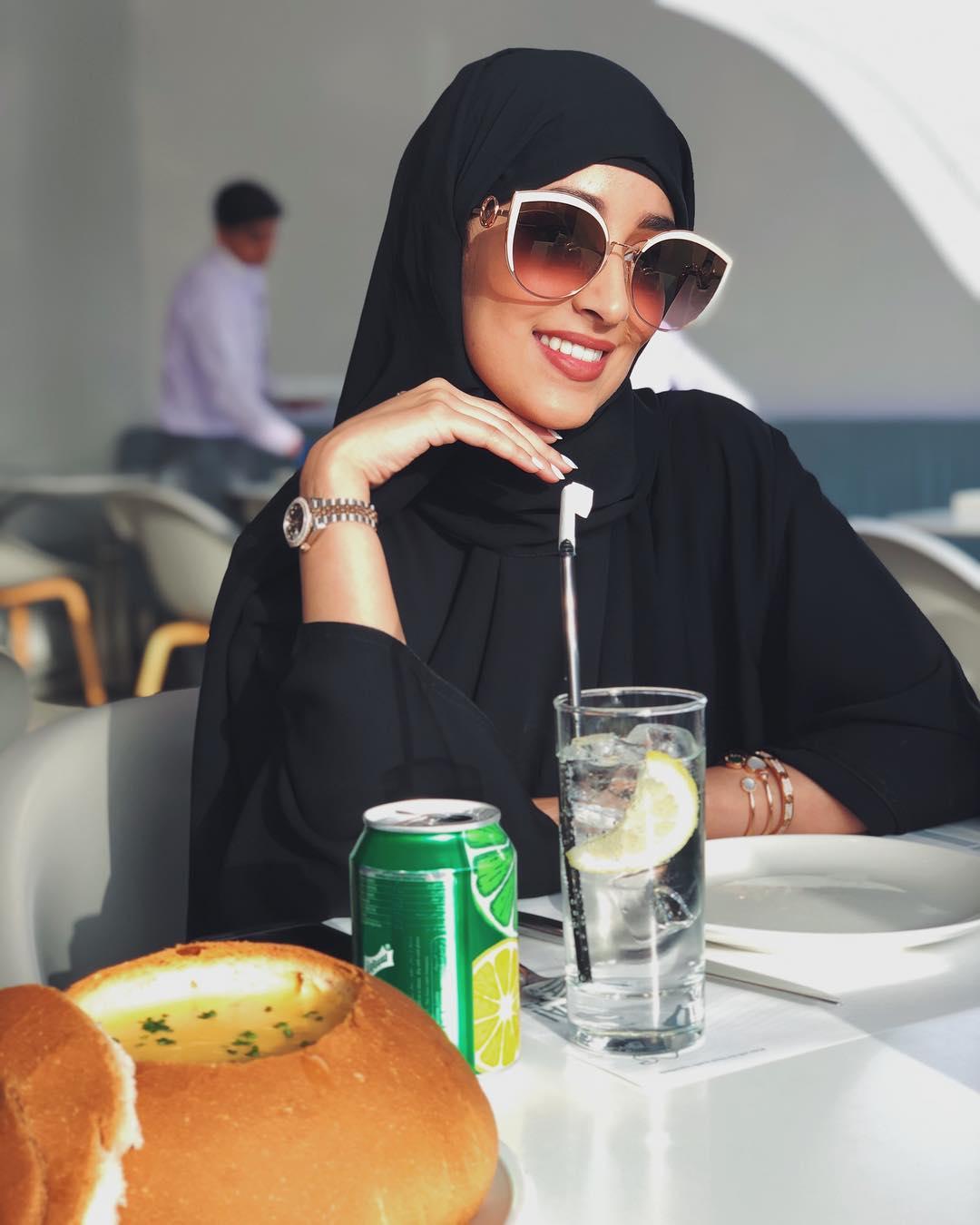 نظارات نجود بنت مشعل الشمسية