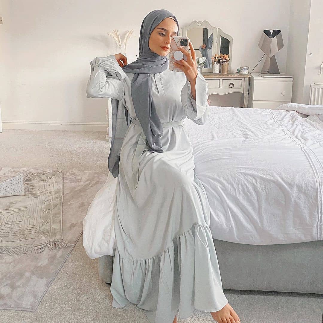 فساتين طويلة للمحجبات
