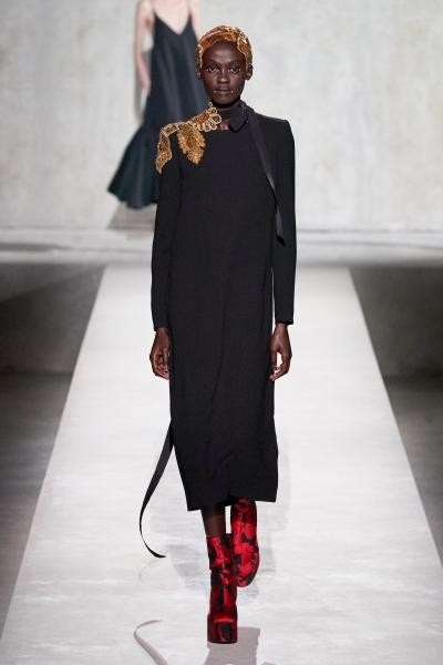 DRIES VAN NOTEN