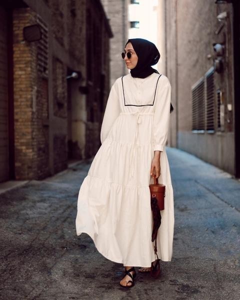موضة الفساتين تاA LINE