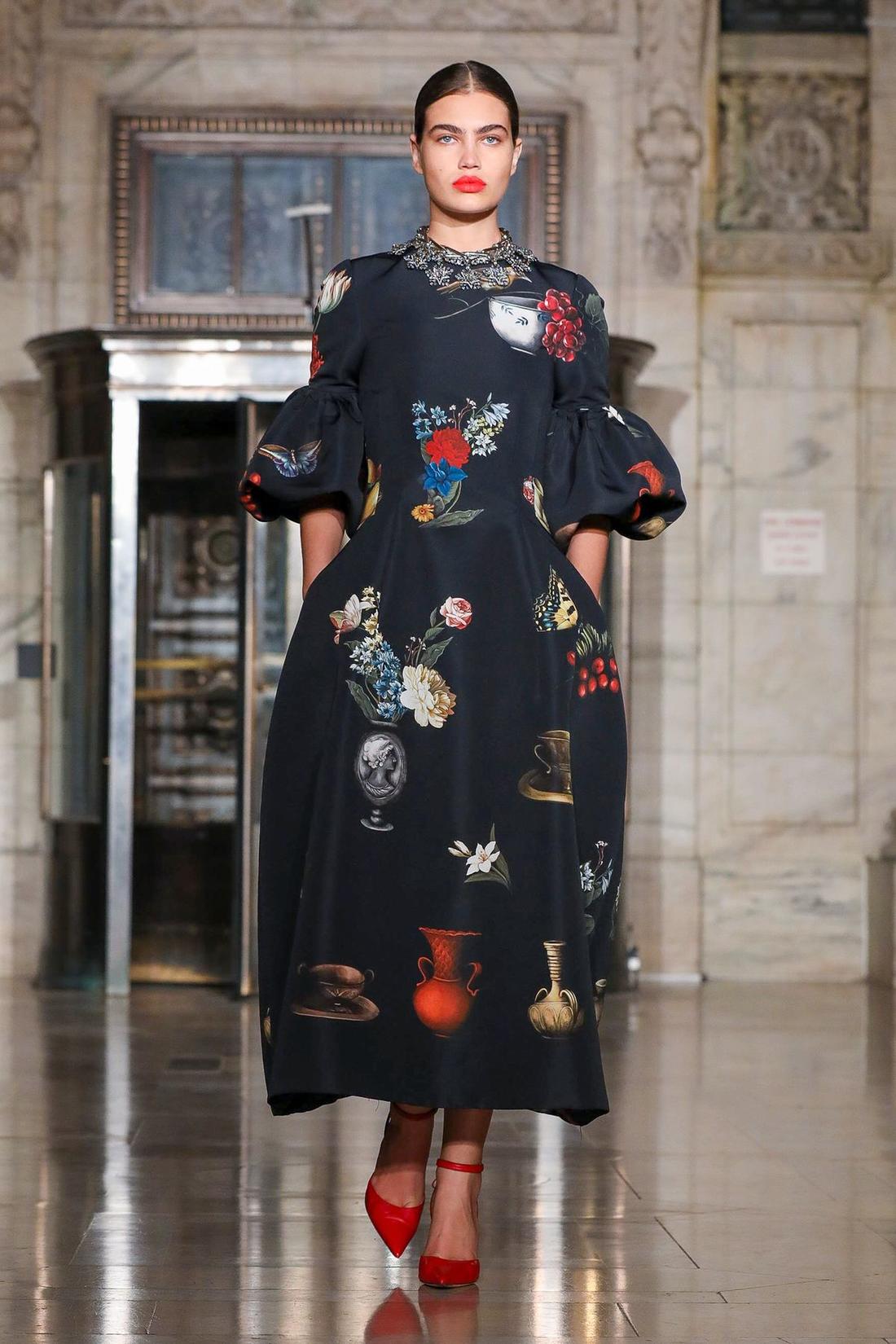 OSCAR DE LA RENTA