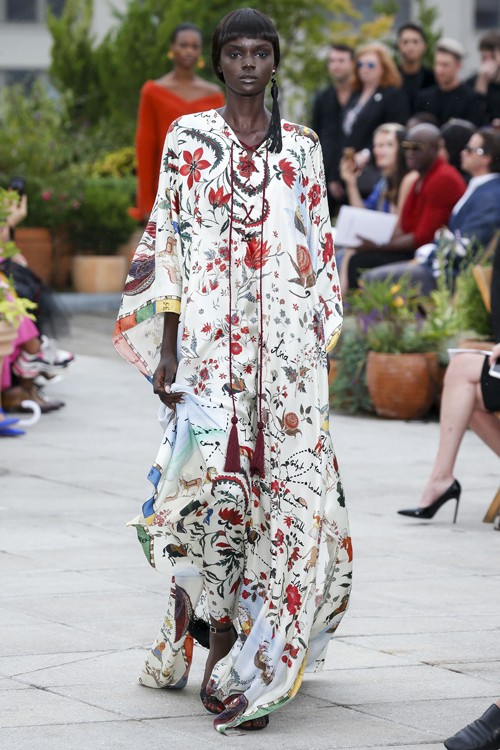 OSCAR DE LA RENTA