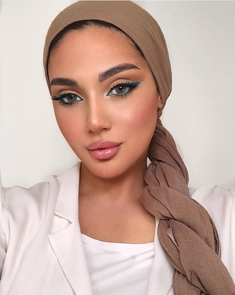ربطات سكارف غير تقليدية