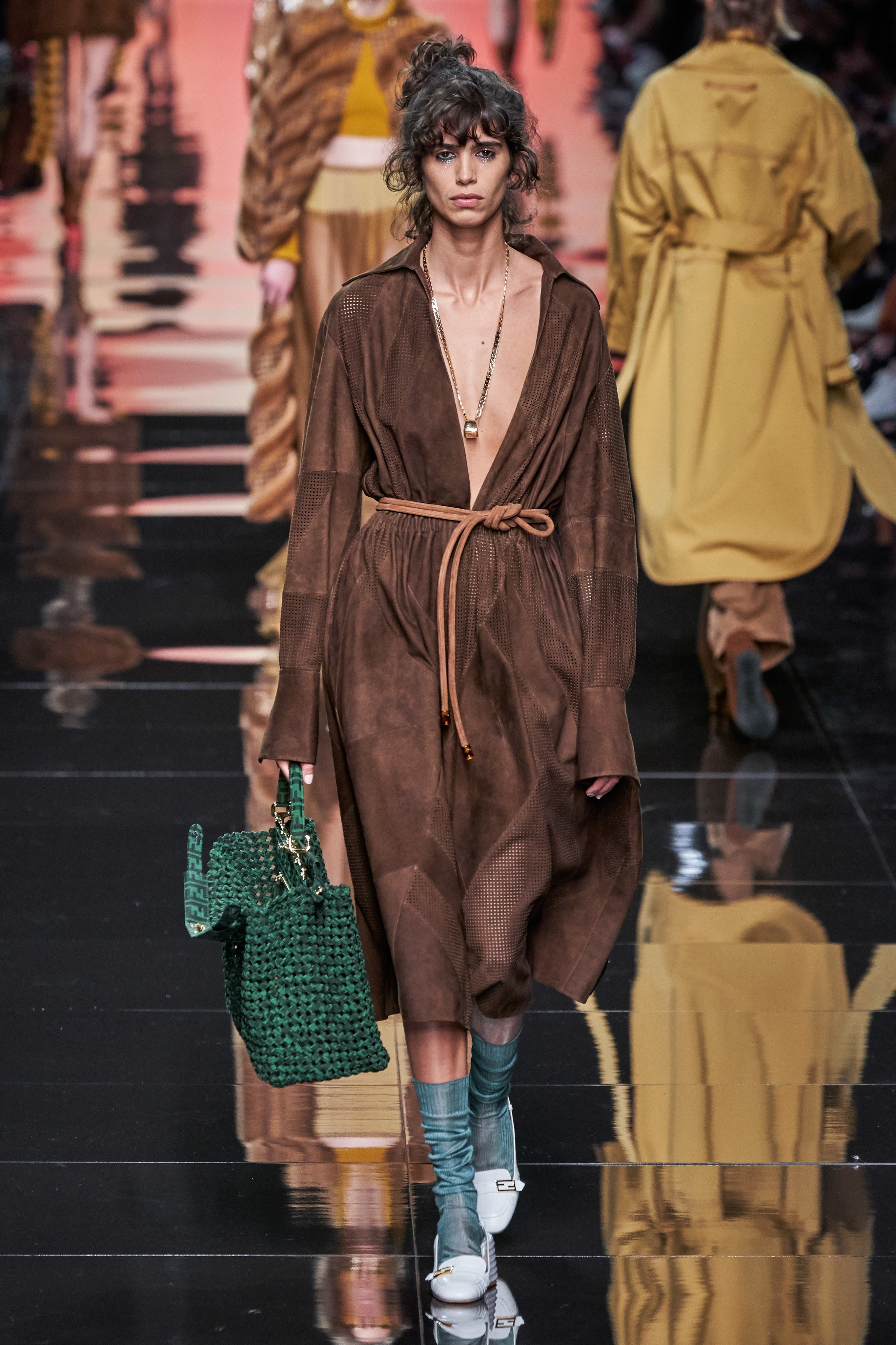 فستان عملي من مجموعة Fendi