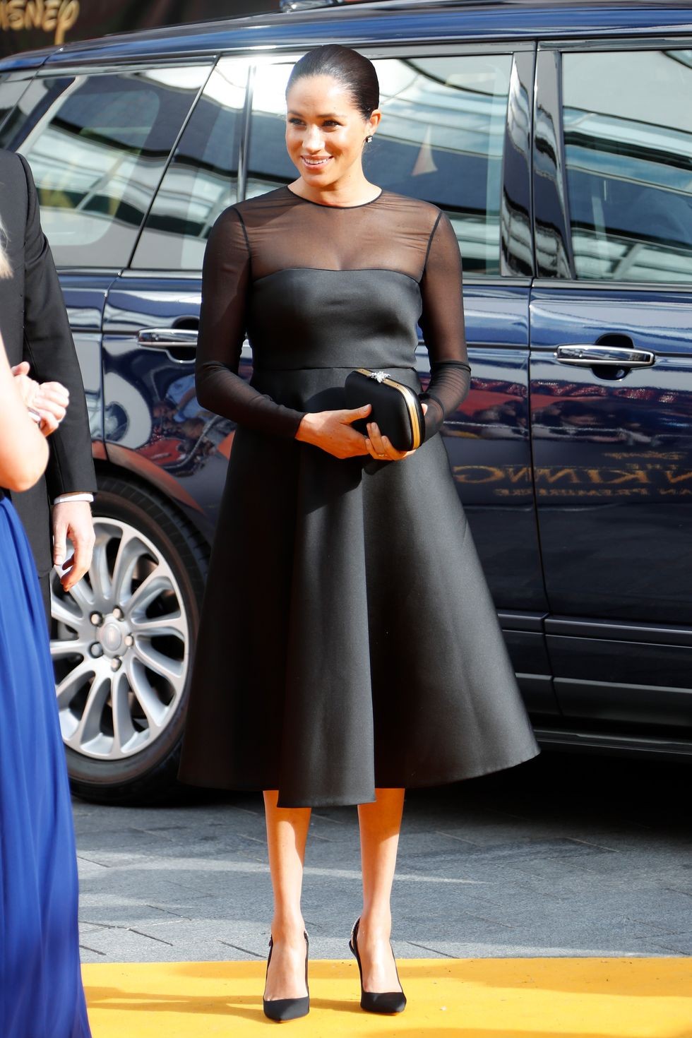 فستان أسود في غاية الأناقة من Jason Wu