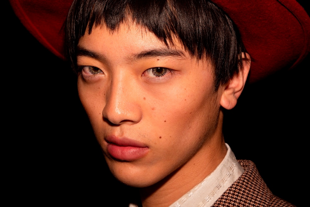 LOOK 7