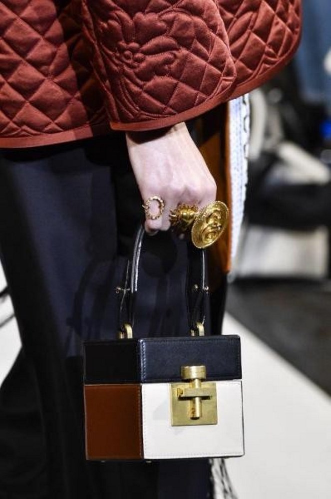 Chloé