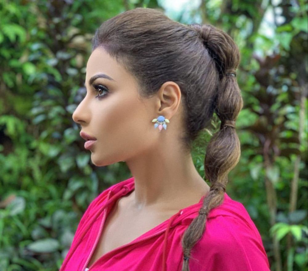 أكسسوارات مميزة على طريقة مهيرة عبد العزيز