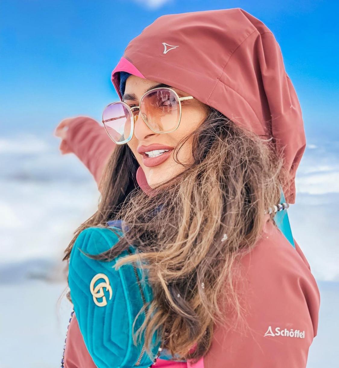 نظارات شمسية مميزة على طريقة أميرة محمد	