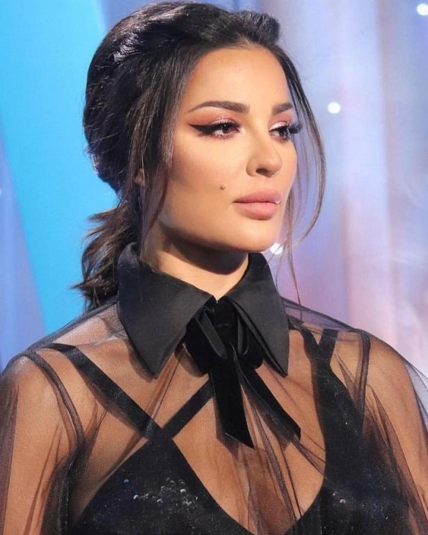 تسريحات شعر نادين نجيم