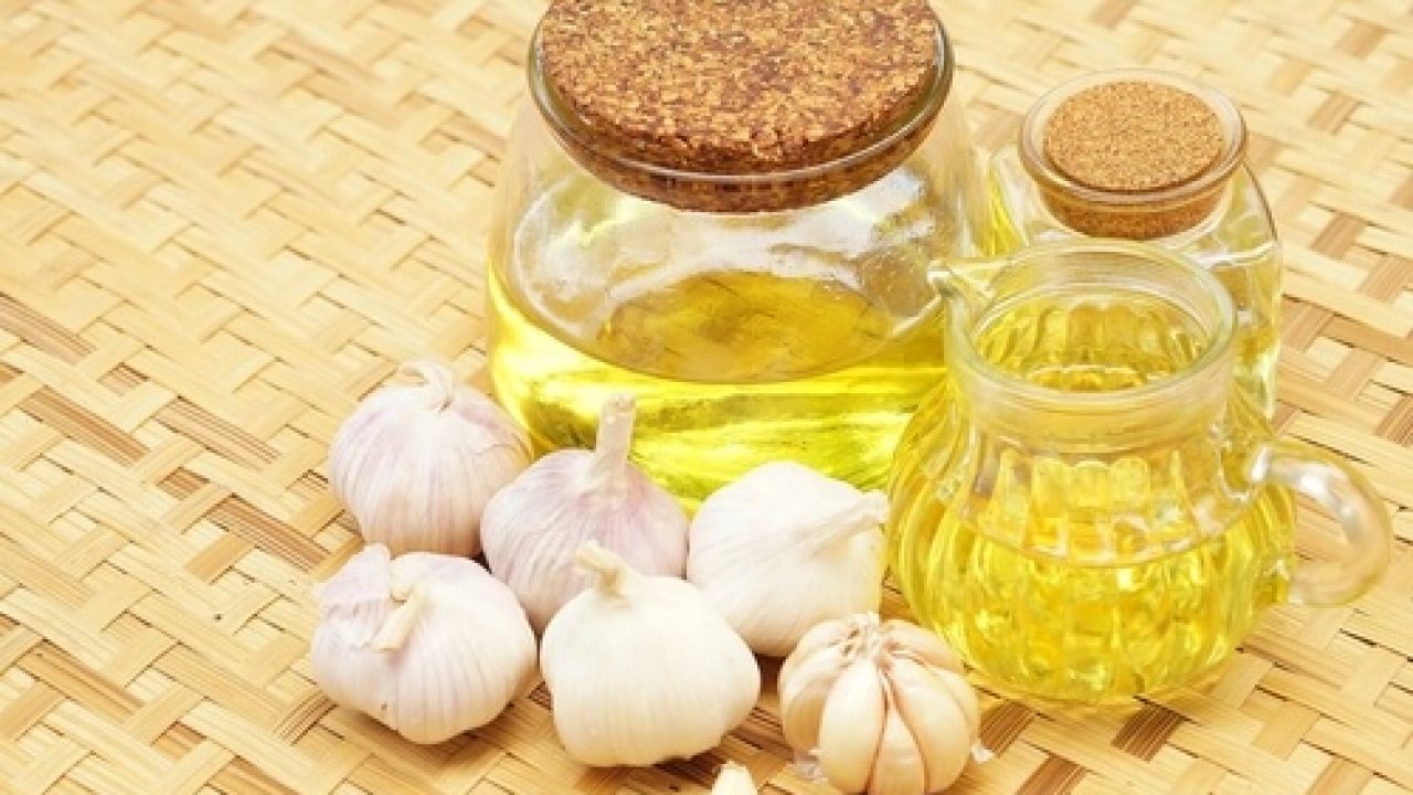 زيت الزيتون والثوم