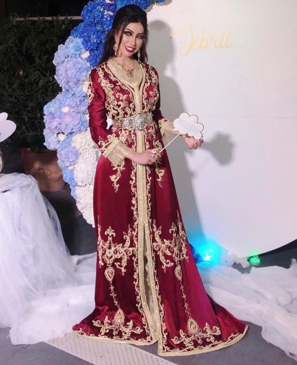 قفطان مغربي من وحي دنيا بطمة