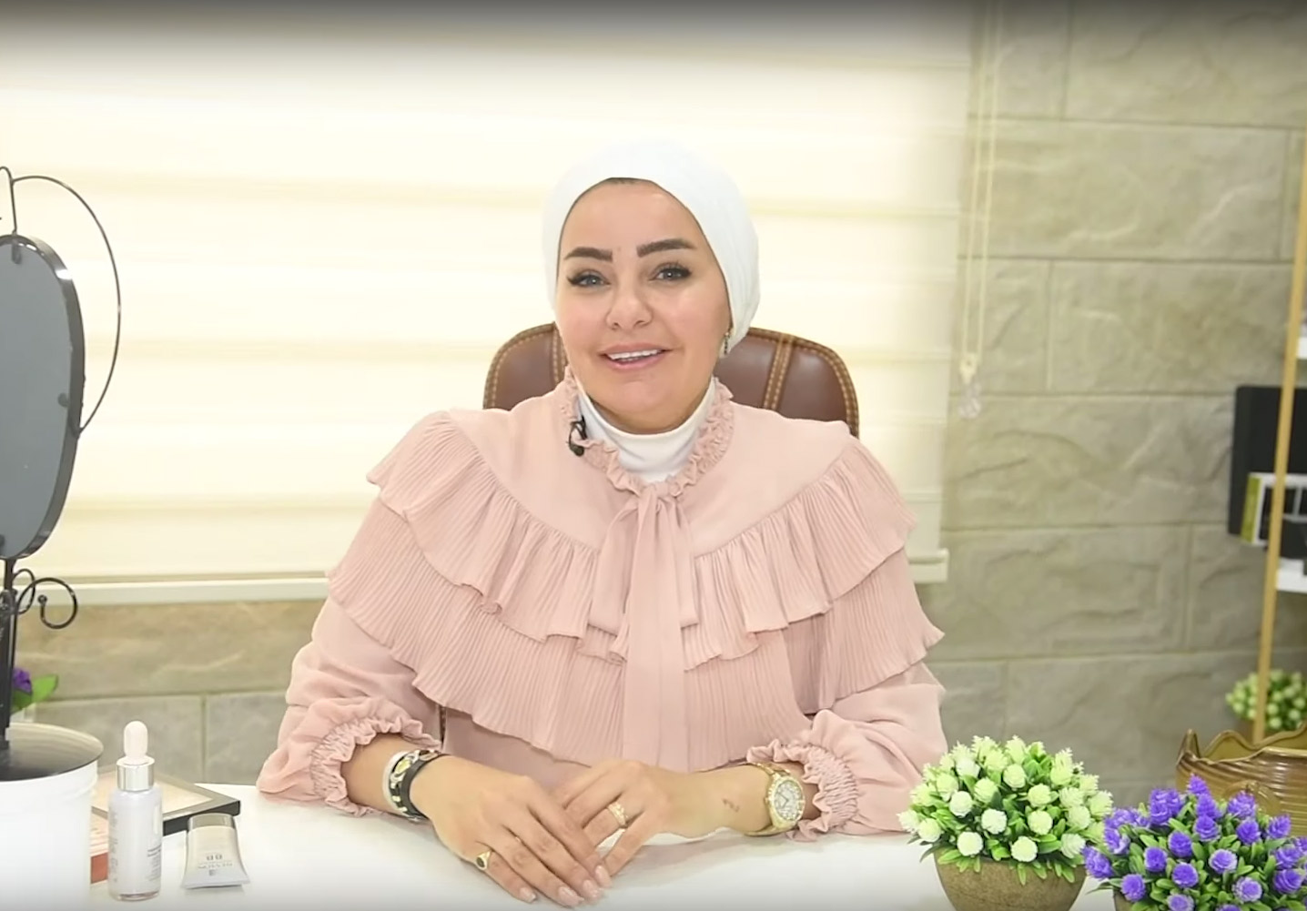 مكياج ناعم للمحجبات بدقيقة واحدة