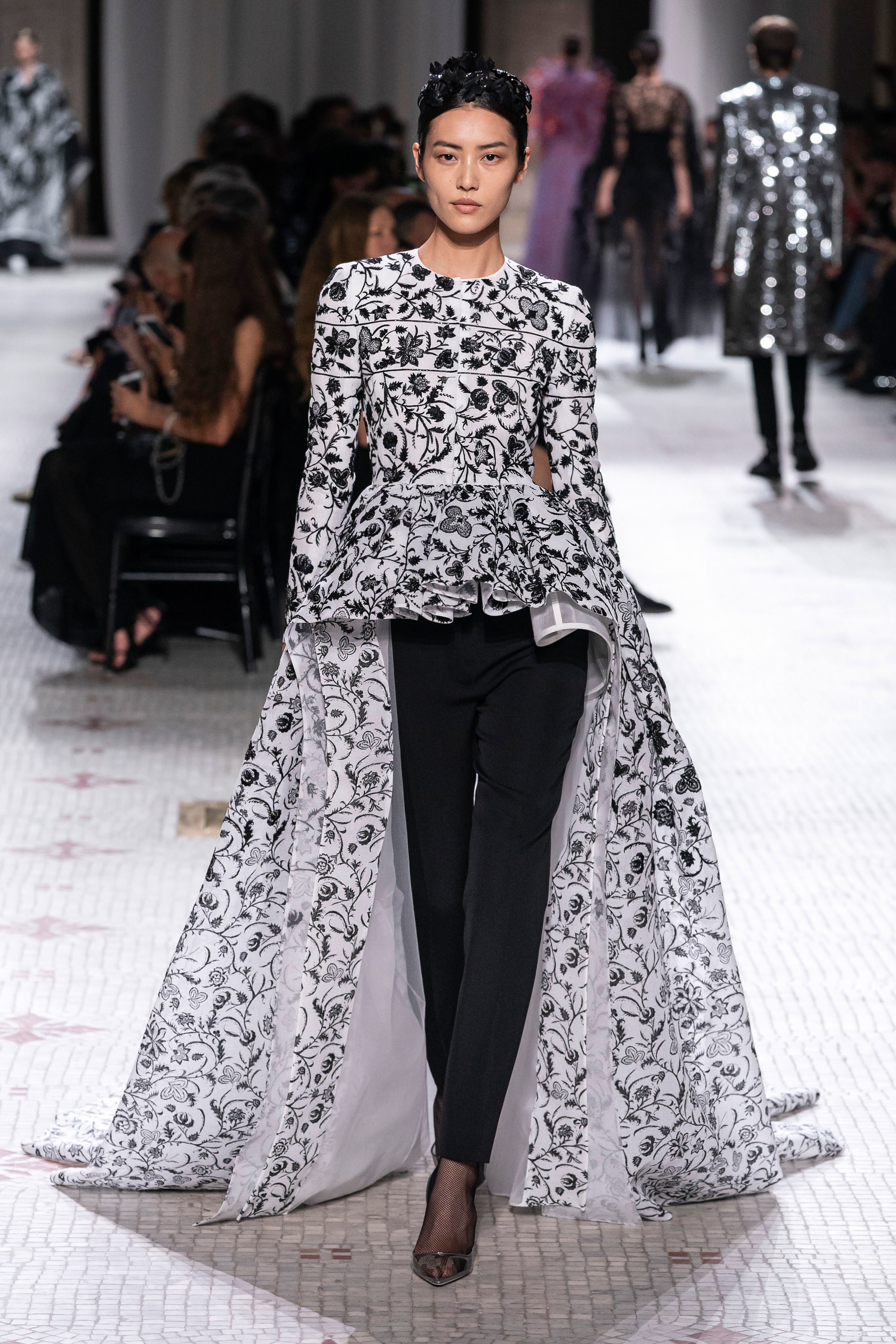 GIVENCHY