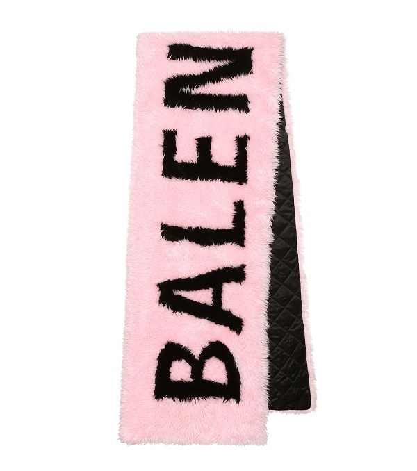 سكارف الفرو باللون الوردي الزاهي من Balenciaga