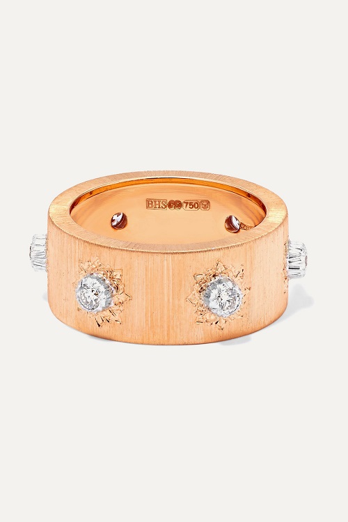 خاتم من الذهب مرصع بأحجار الماس من Buccellati
