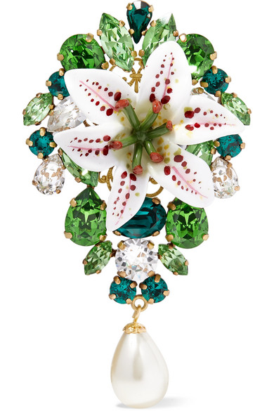 بروش بتصميم مميز مع حبة اللؤلؤ من Dolce and Gabbana