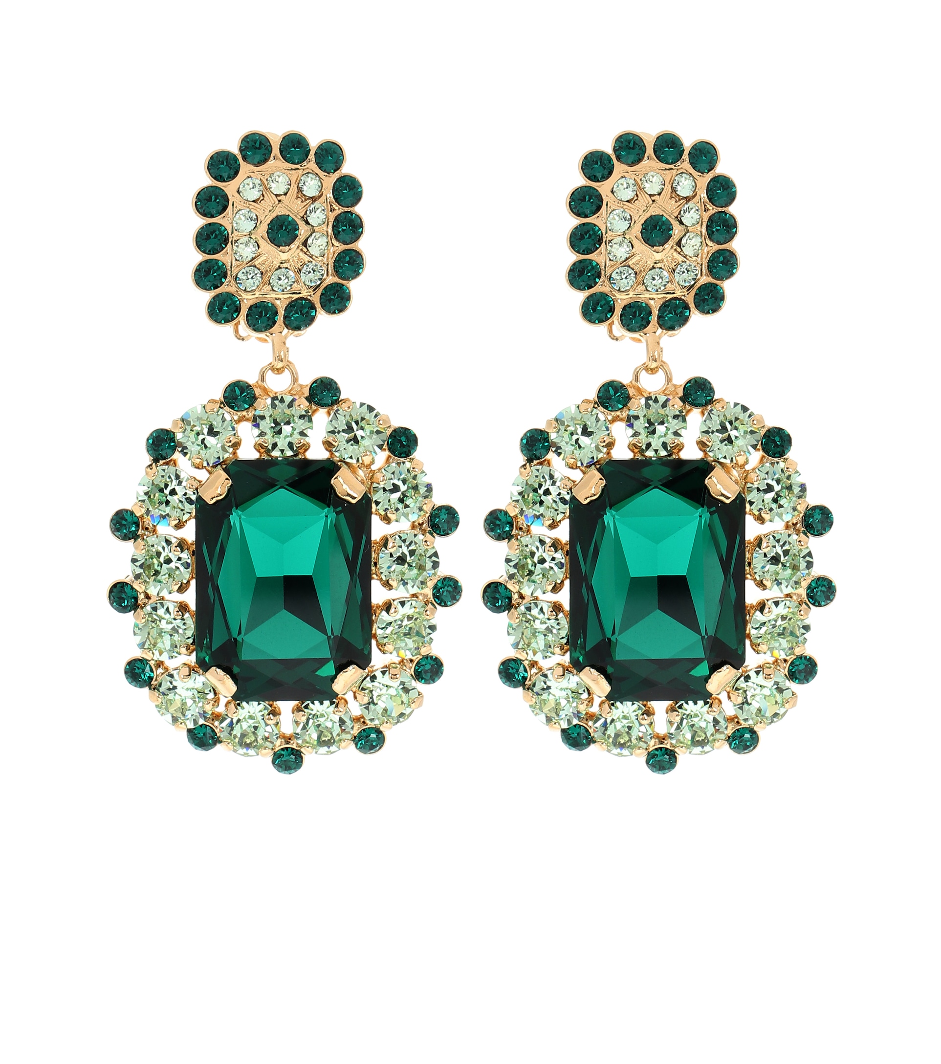 أقراط تليق بالإطلالات الرسمية الكلاسيكية من Dolce and Gabbana