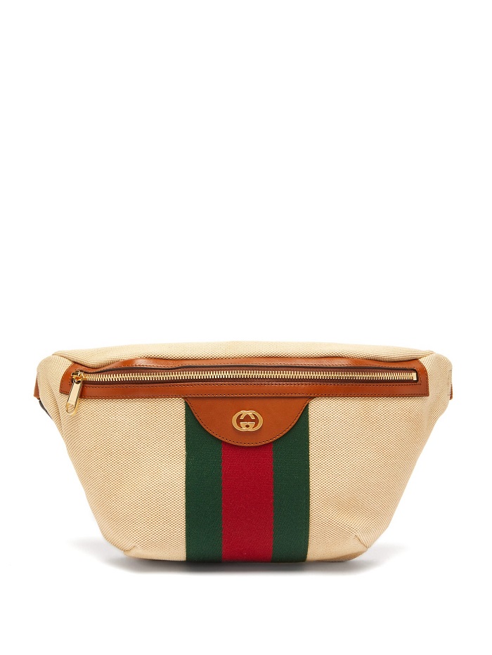 حقيبة خصر باللون البيج بتصميم لافت من Gucci