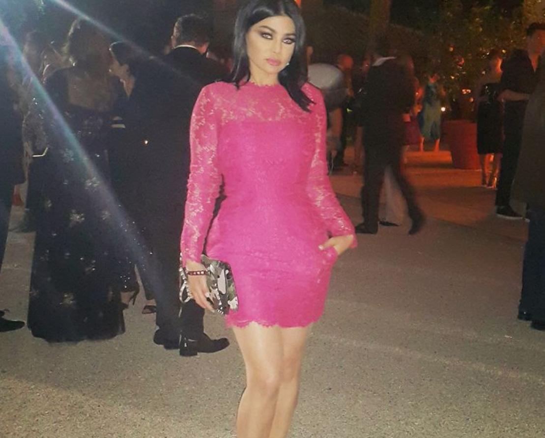 الفساتين القصيرة
