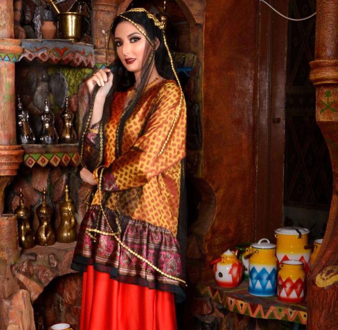  أزياء سعودية شعبية