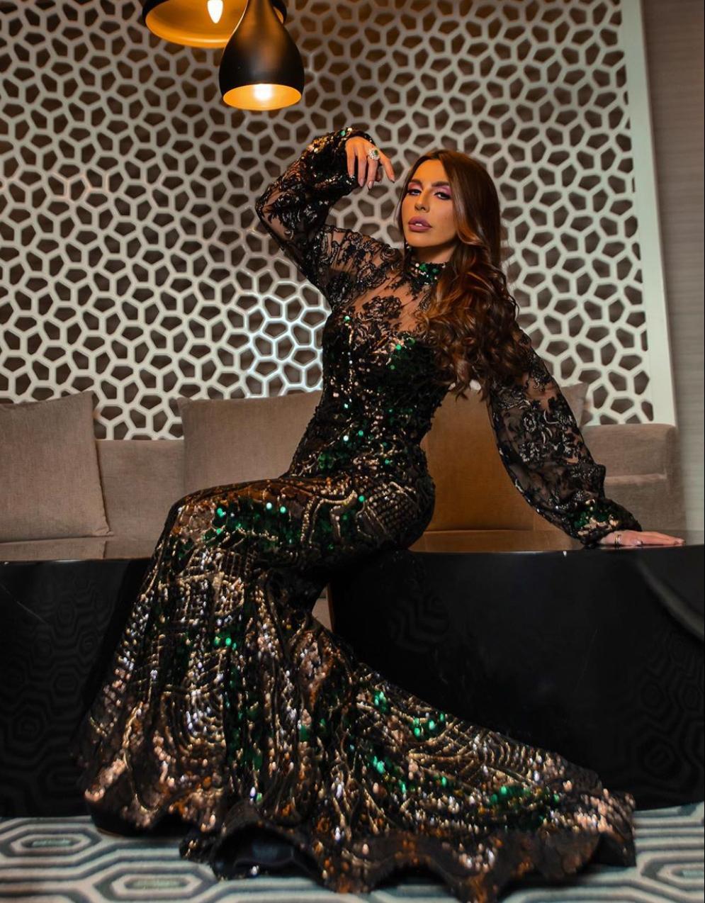 فساتين سهرة طويلة