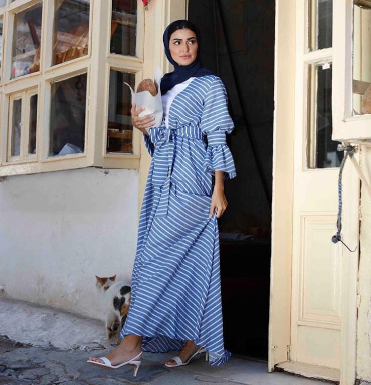 فساتين المناسبات البسيطة