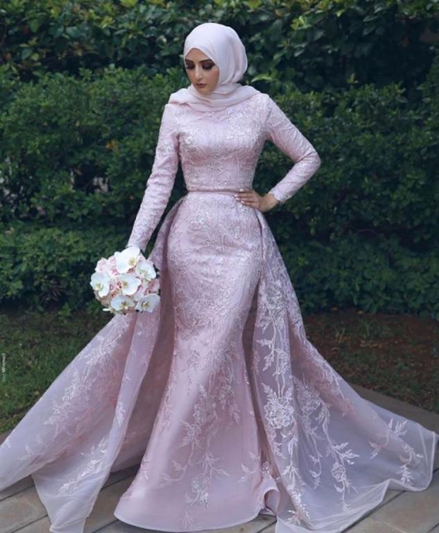 فساتين خطوبة موف