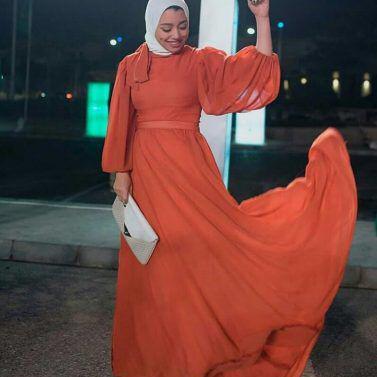 فساتين بسيطة