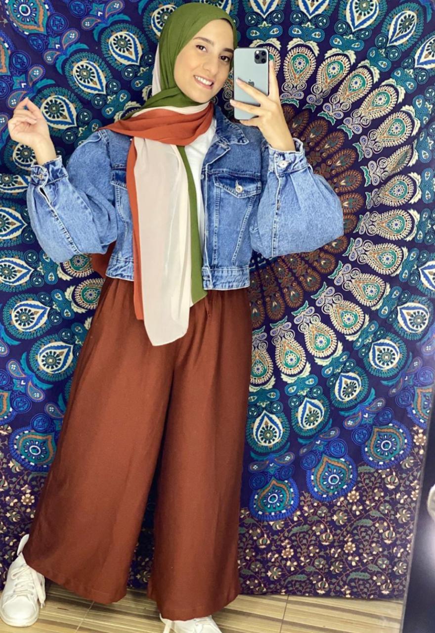 البناطيل الواسعة
