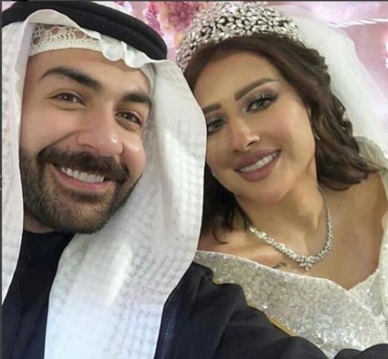 فرح الهادي وزوجها