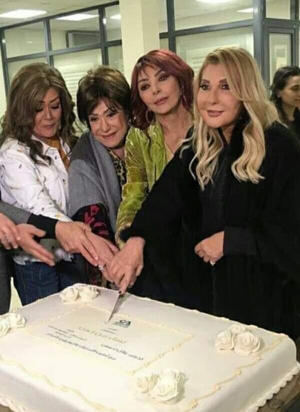 نادية ونبيلة وسميحة وهالة