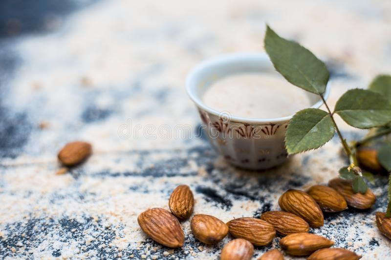 خلطات البشرة