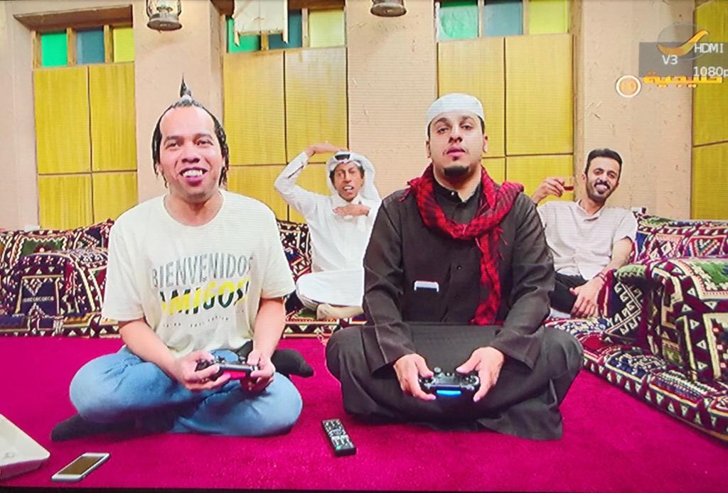 يقدم المسلسل دروساً للمجتمع السعودي بطريقة كوميدية وهادفة