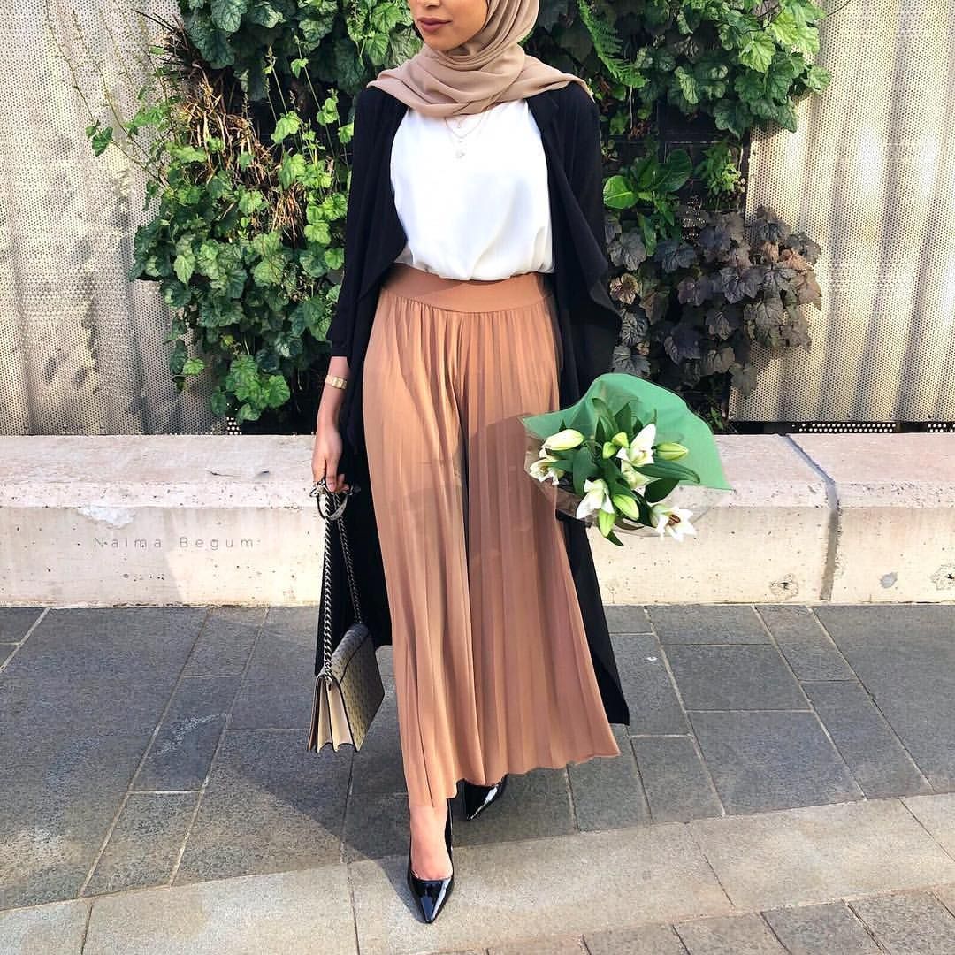 تنسيقات التنورة البليسيه