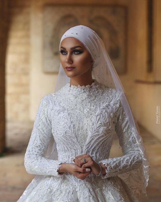 بادي فستان الزفاف