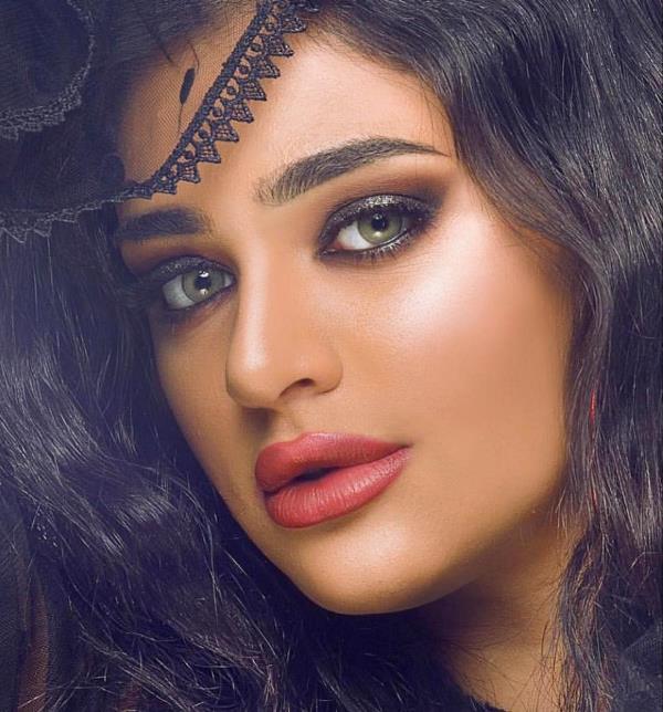 مكياج ليالي دهراب