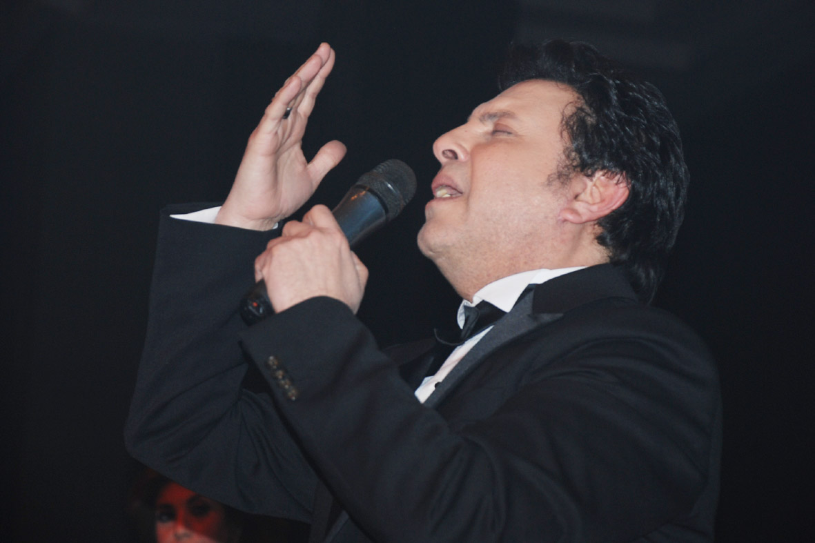 ​ هاني شاكر